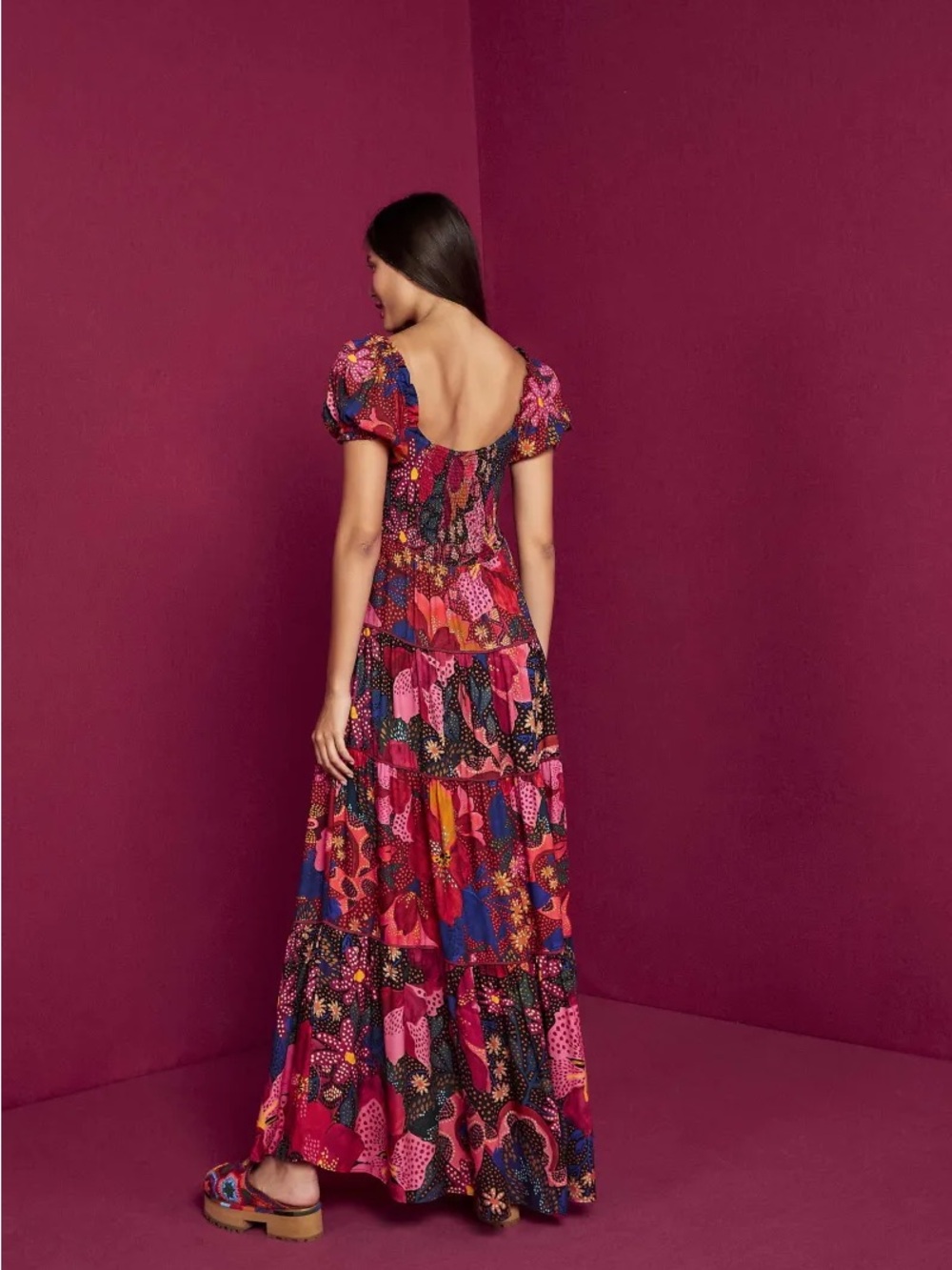 FARM RIO 
Mixed Wild Life Lenzing™ Ecovero™ Viscose Maxi Dress - Picture 3 of 5